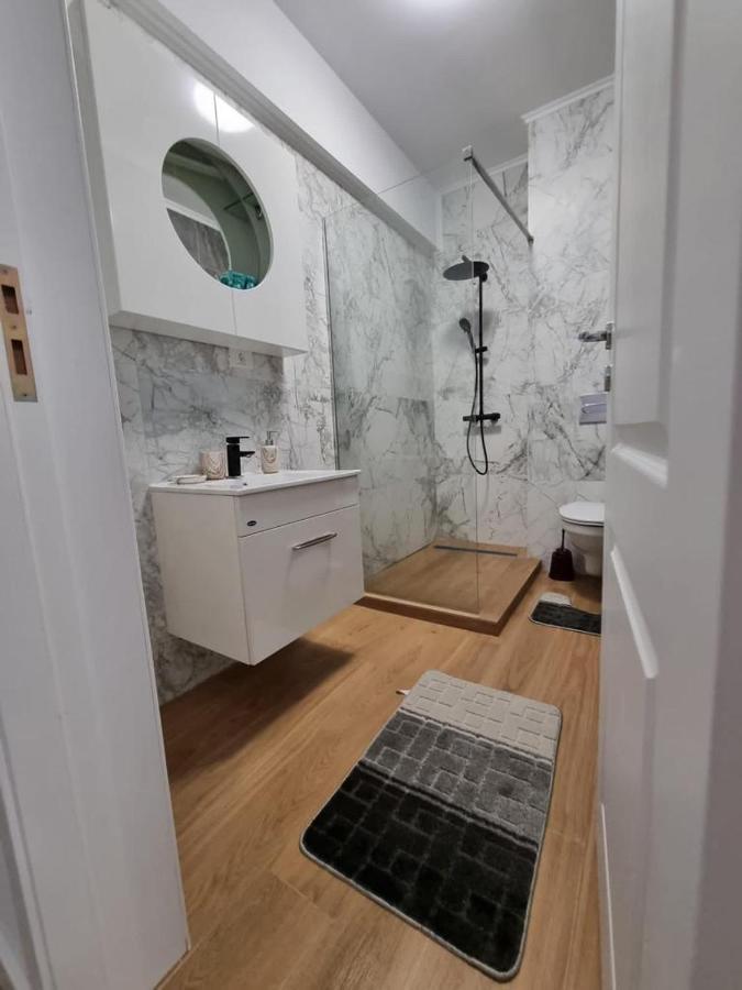 Blue Apartament Mamaia Nord Apartment Navodari Exterior photo